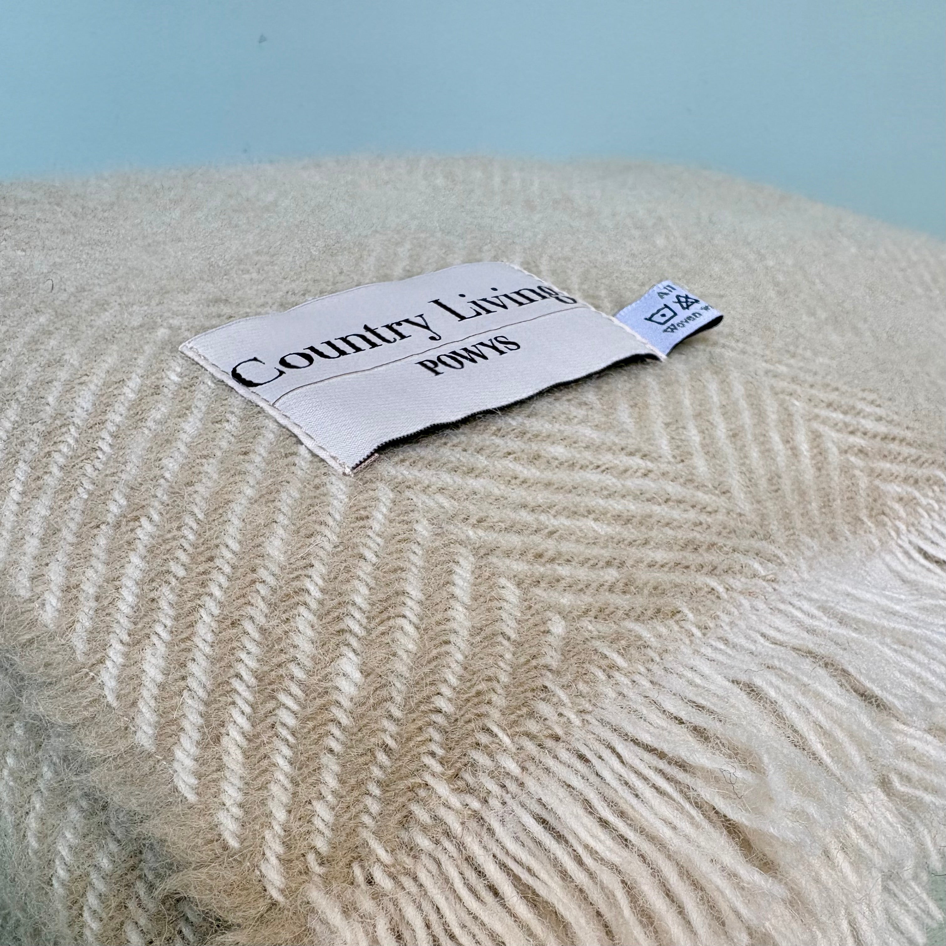 Welsh Wool Snuggle Throw Beige