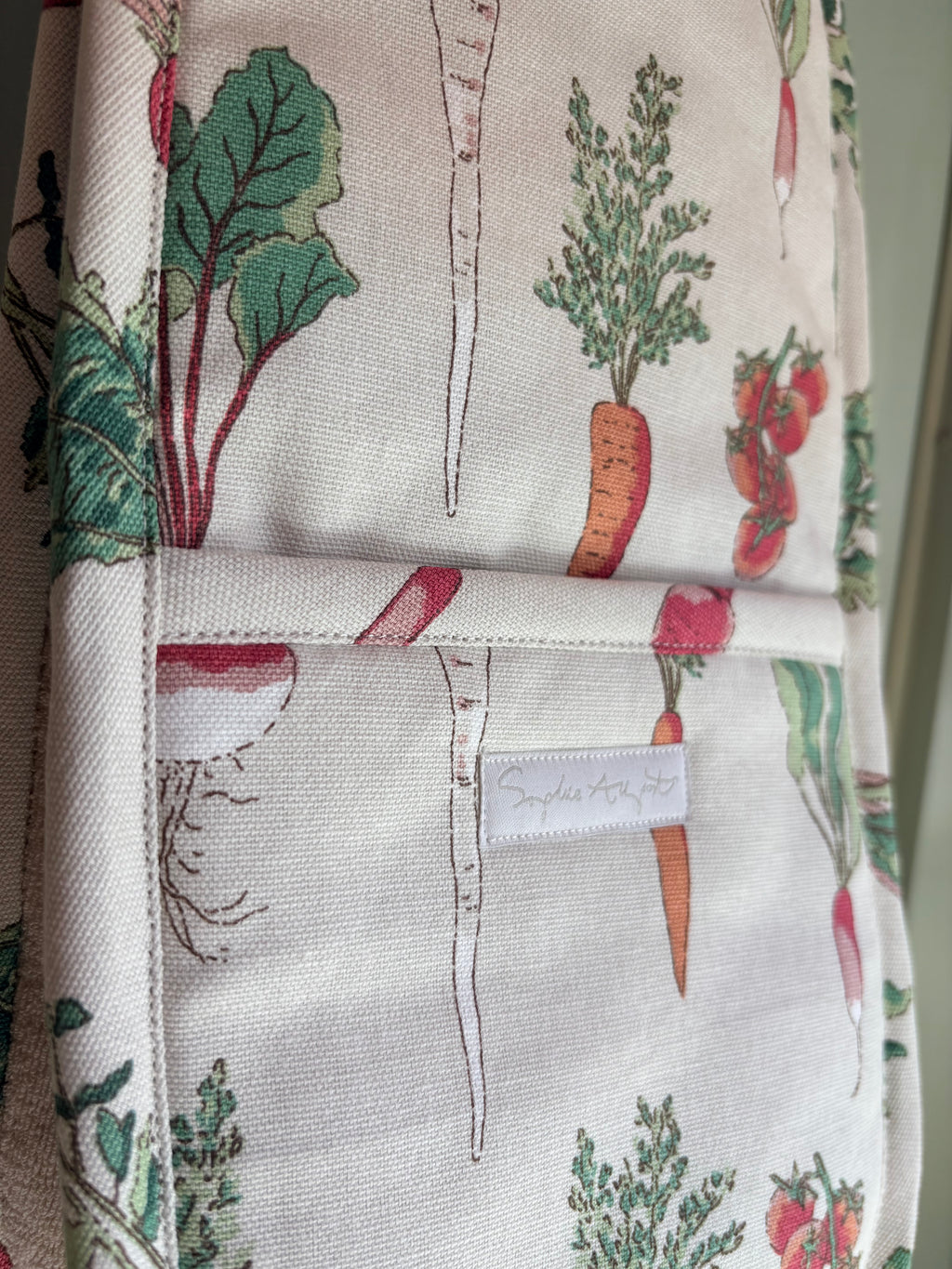 Garden Vegetables Double Oven Glove