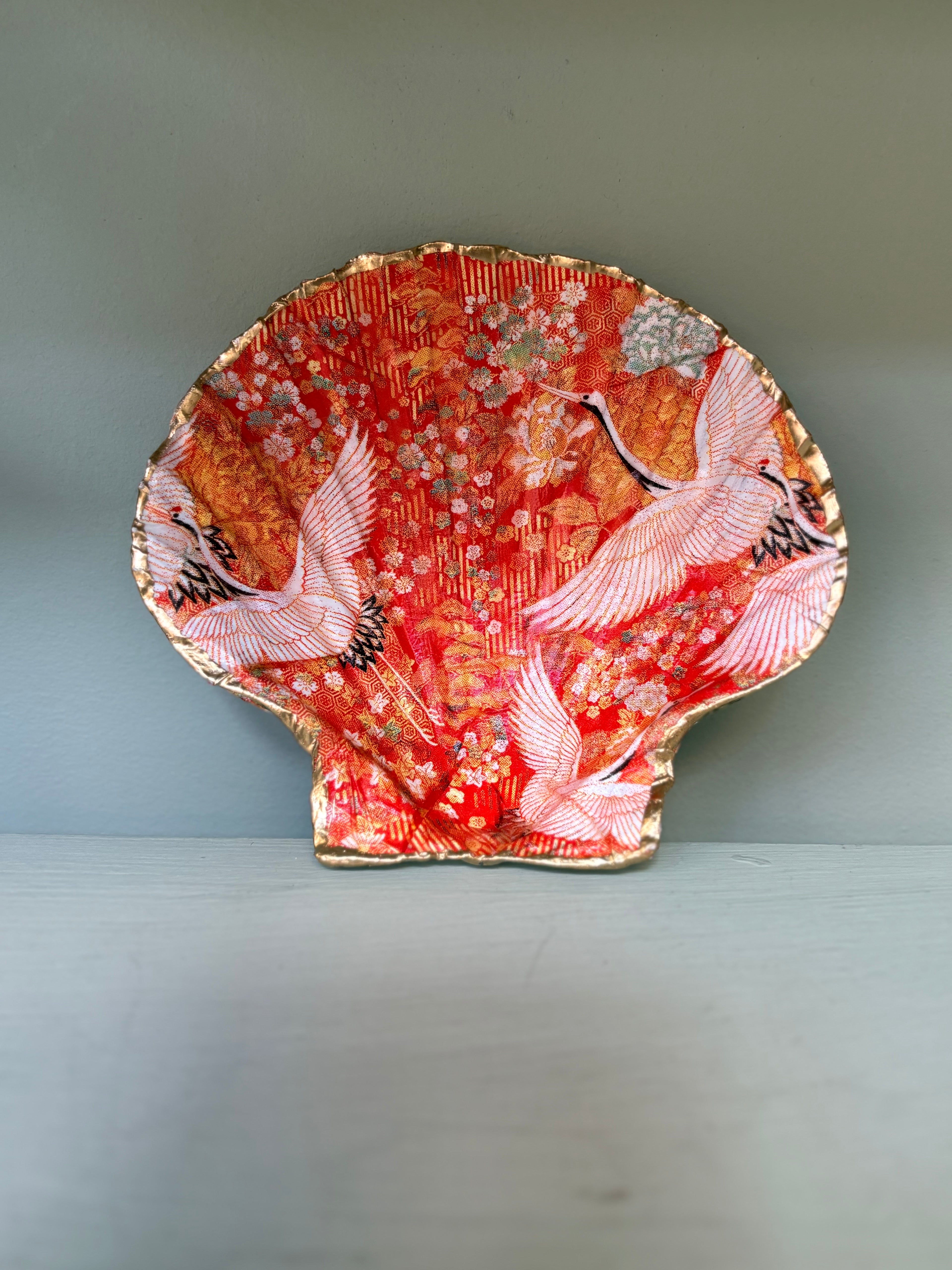 Periwinkle Shells Red Crane Trinket Dish